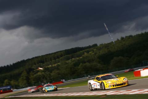 24h_spa_hezemans_race_action